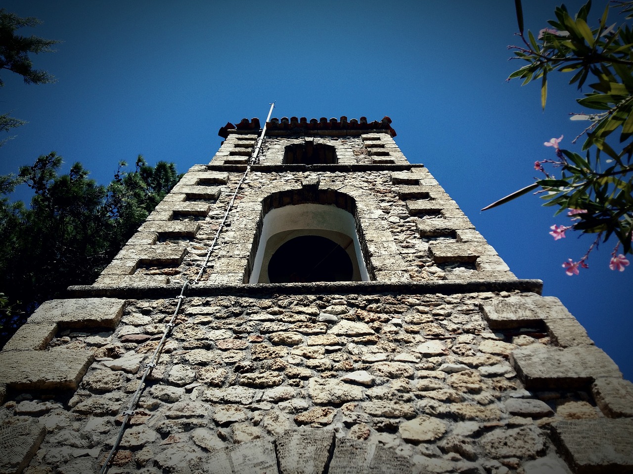 castle sky architecture free photo