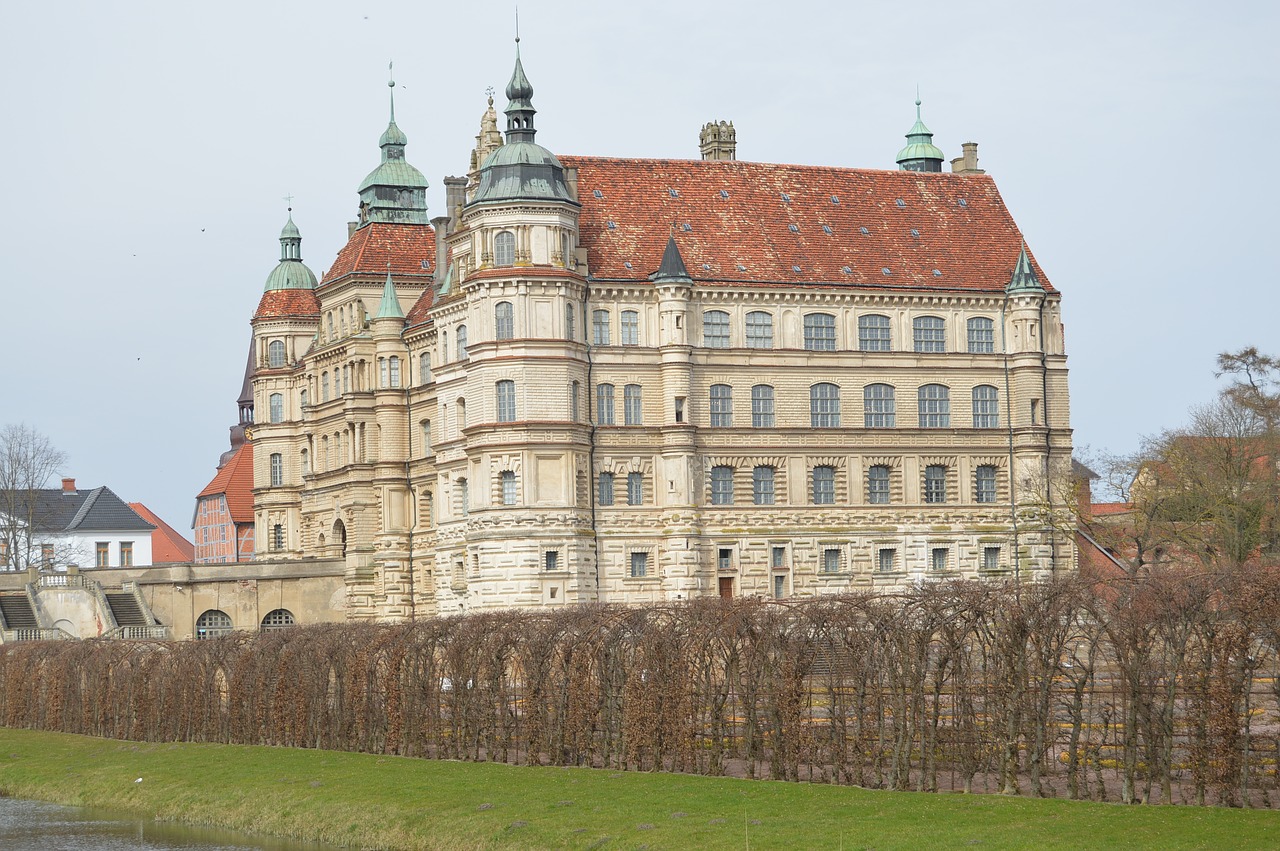 castle güstrow mecklenburg free photo