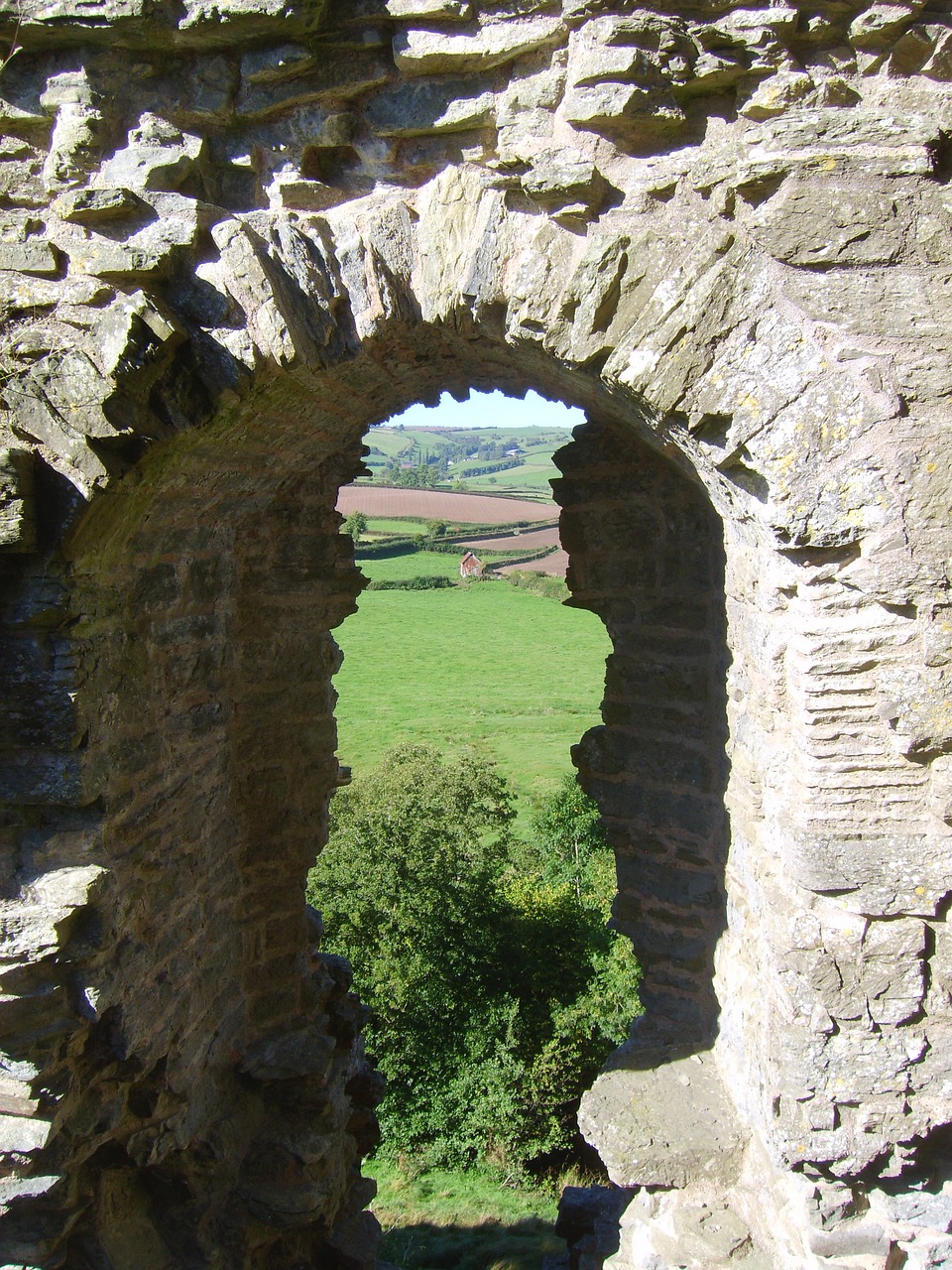 castle ruins clun free photo