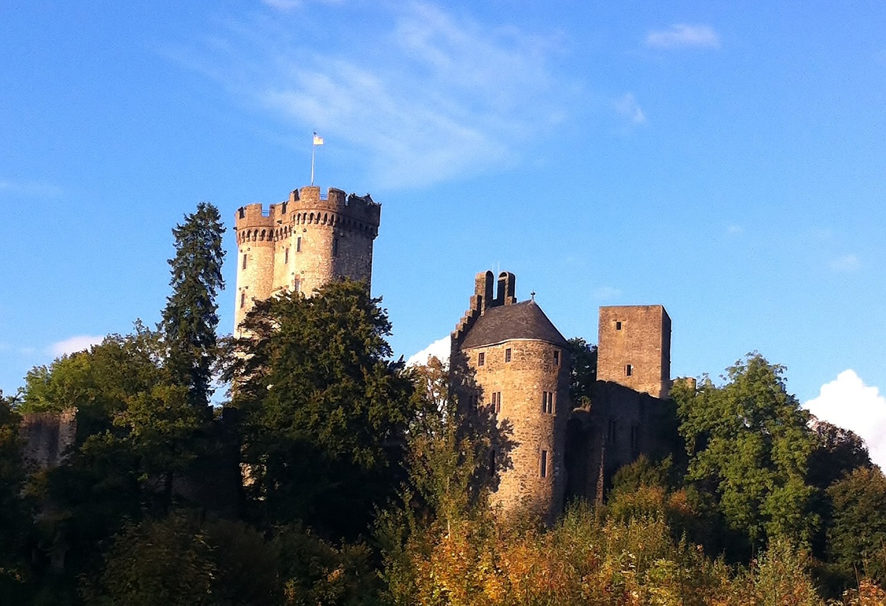 castle ruin building free photo