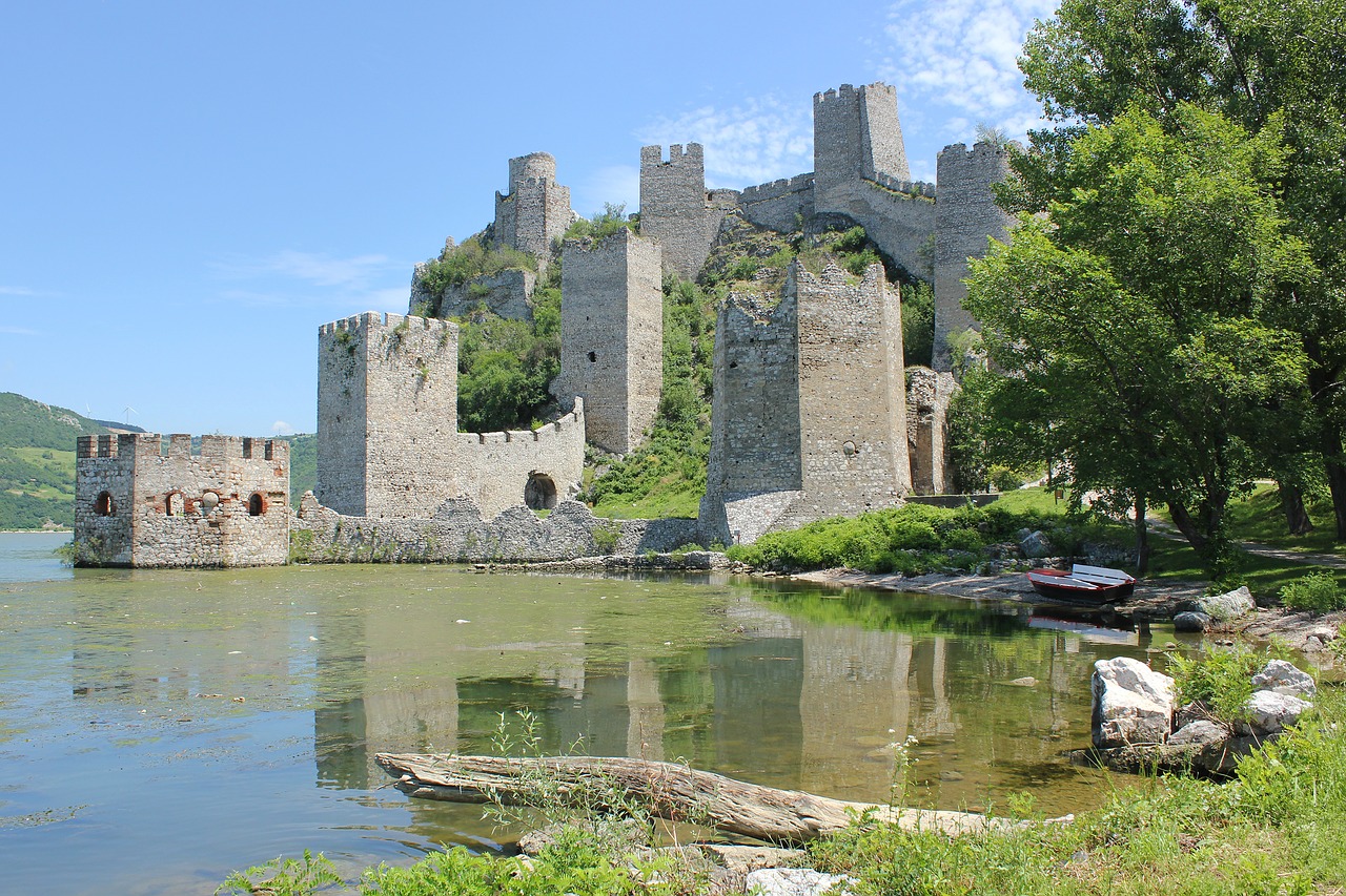 castle landscape golubac free photo