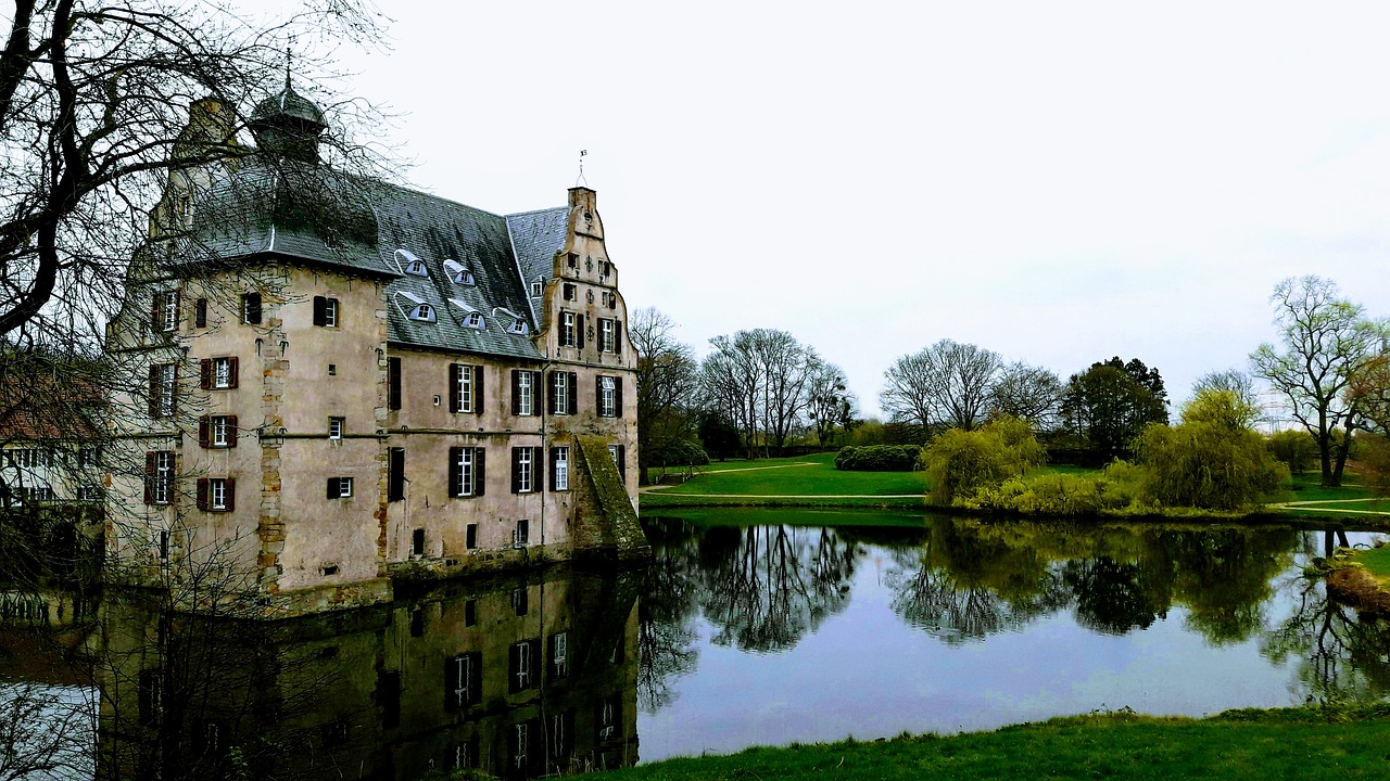 castle bodelschwingh nordrhein-westfalen free photo