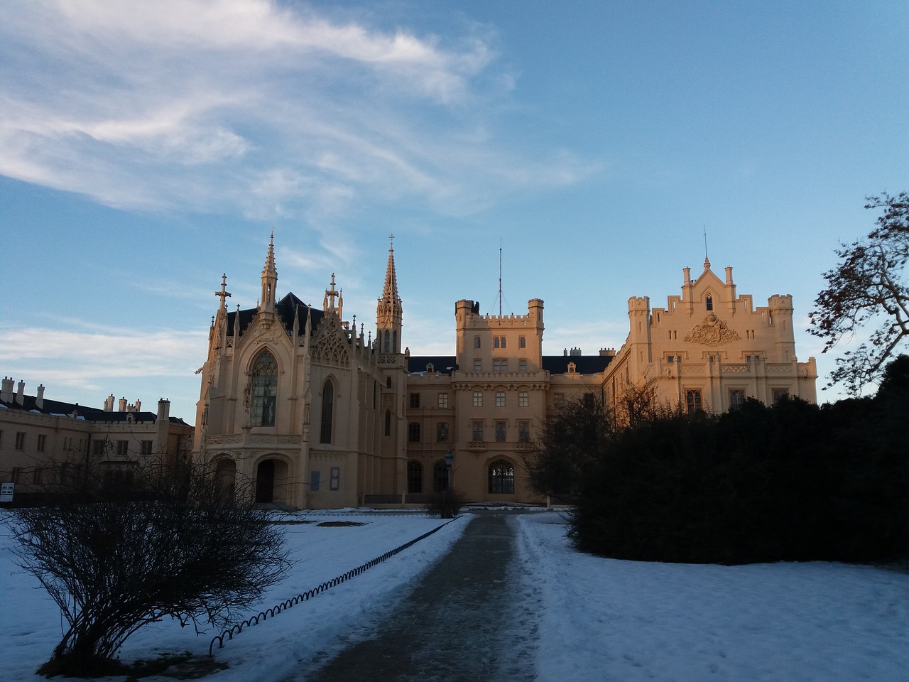 castle romance monument free photo