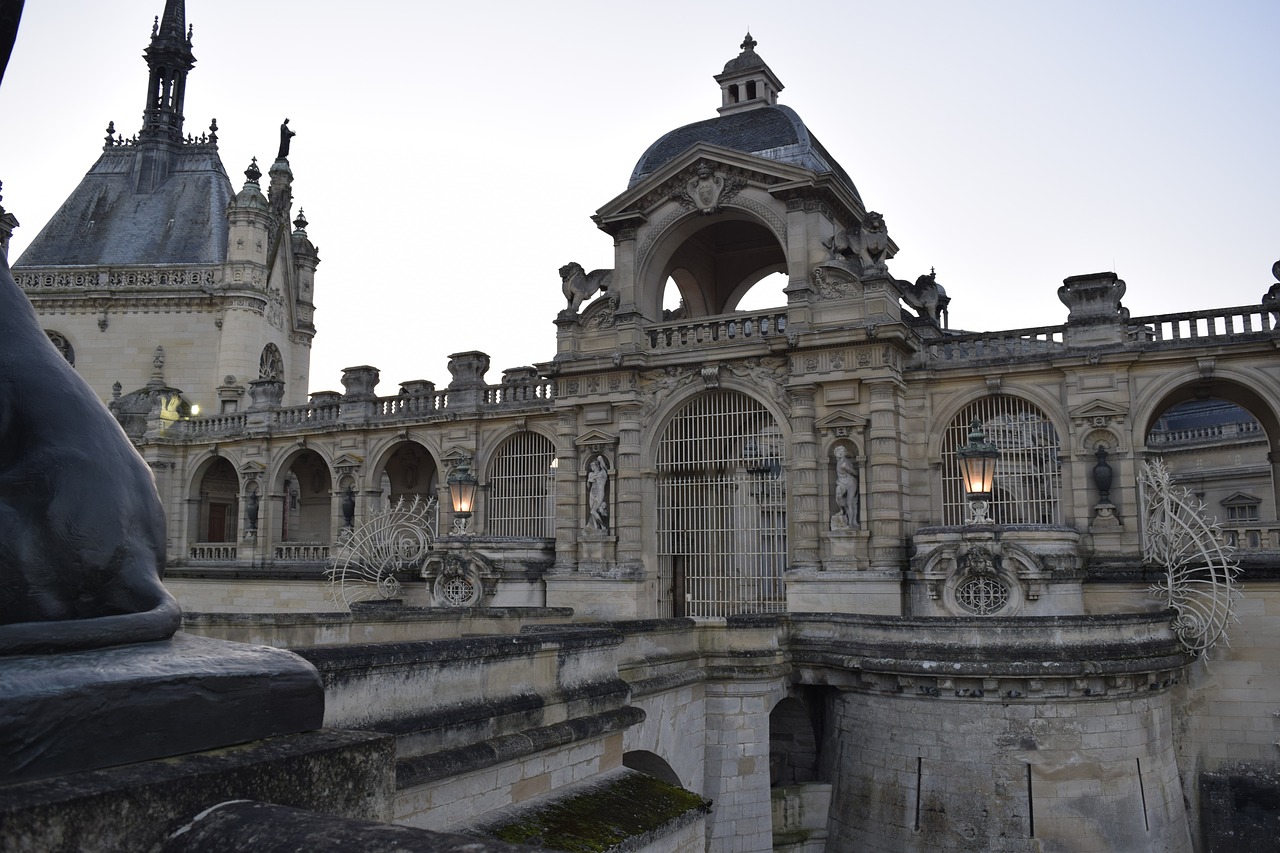 castle chantilly france free photo