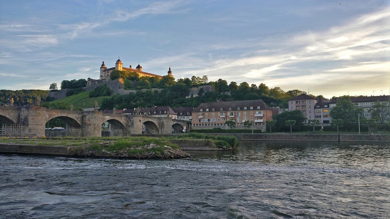 castle bridge river free photo