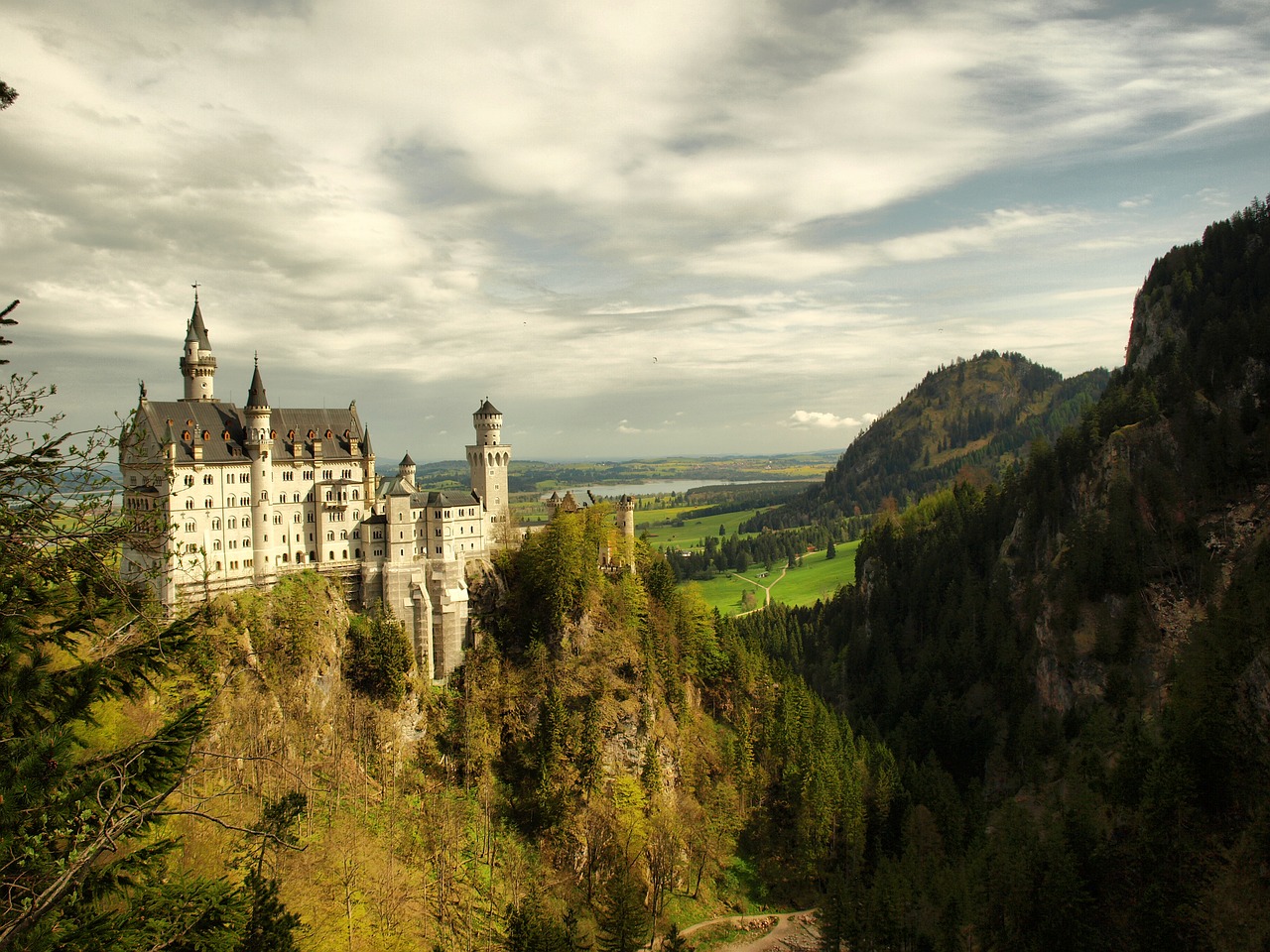 castle bavaria neuschwanstein free photo