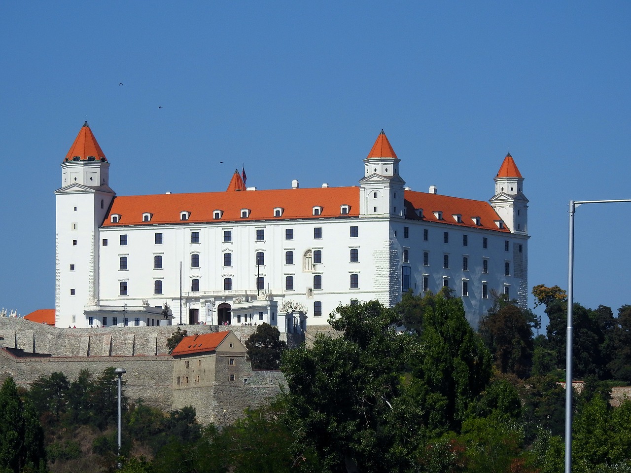 castle bratislava monument free photo