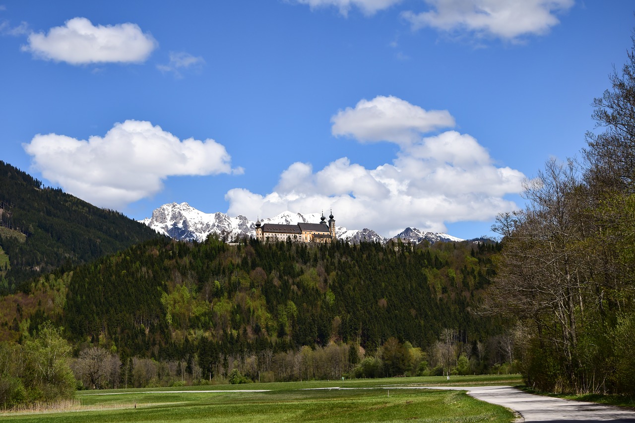 castle alps mountains free photo