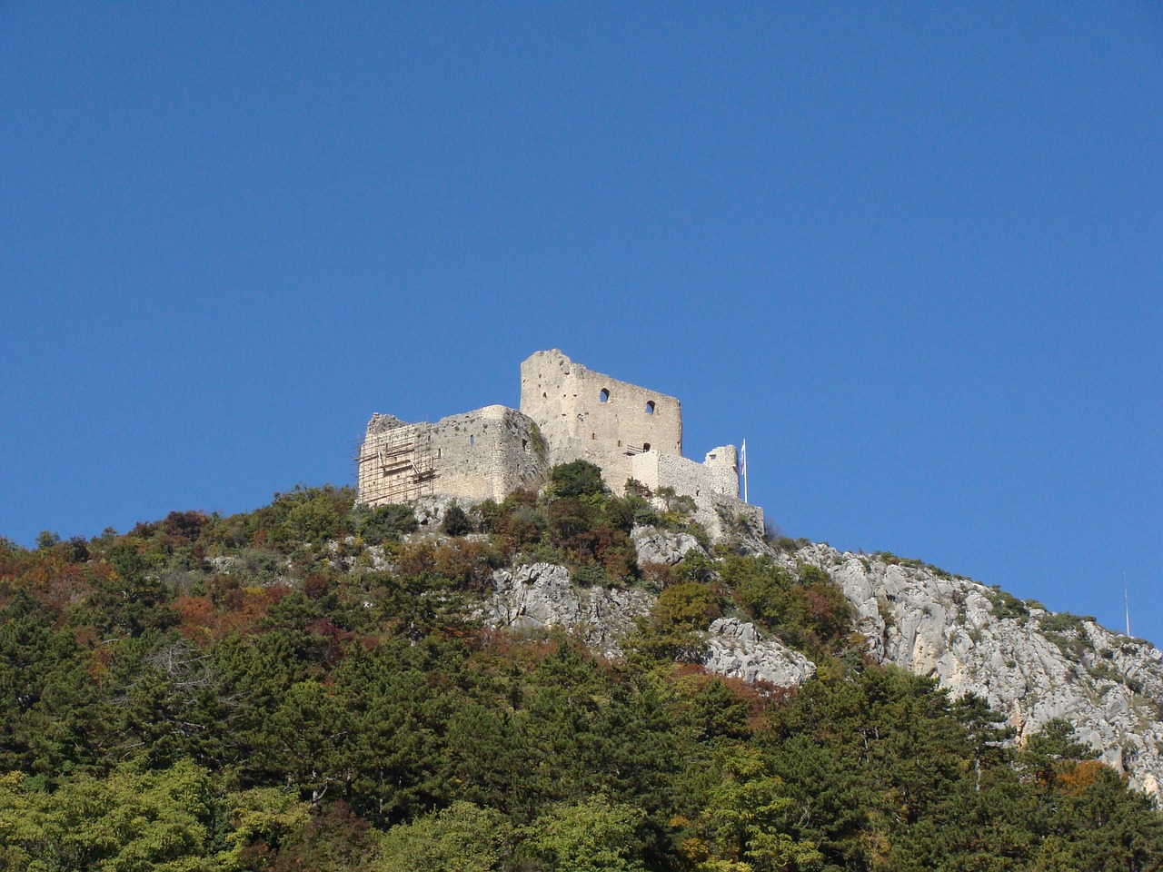 castle tower ruins free photo