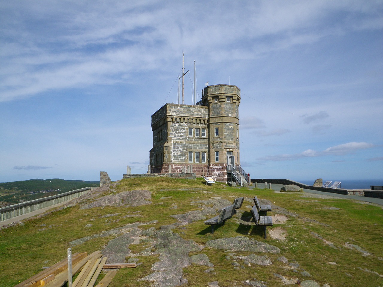 castle bluffs landscape free photo