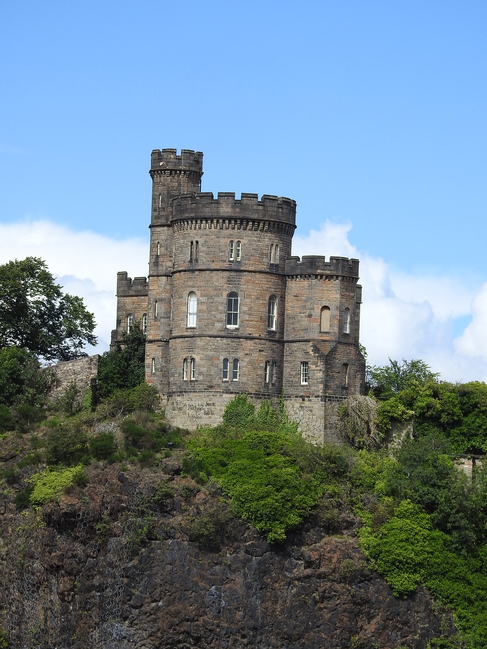 castle edinburgh hill free photo