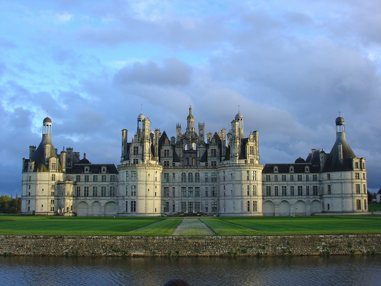 castle chambord loire valley free photo