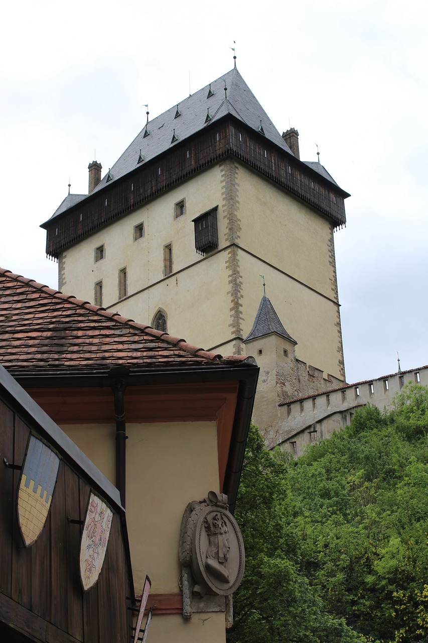 castle karlstejn wall free photo