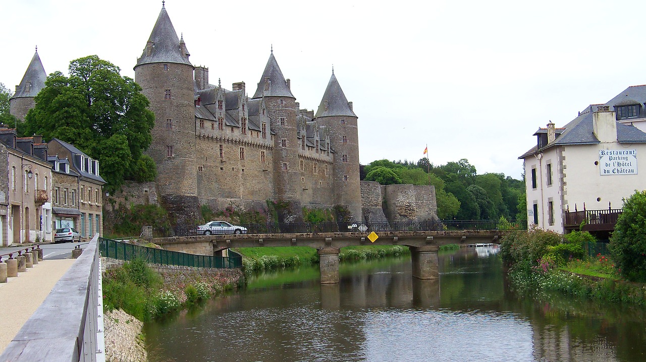 castle france britain free photo