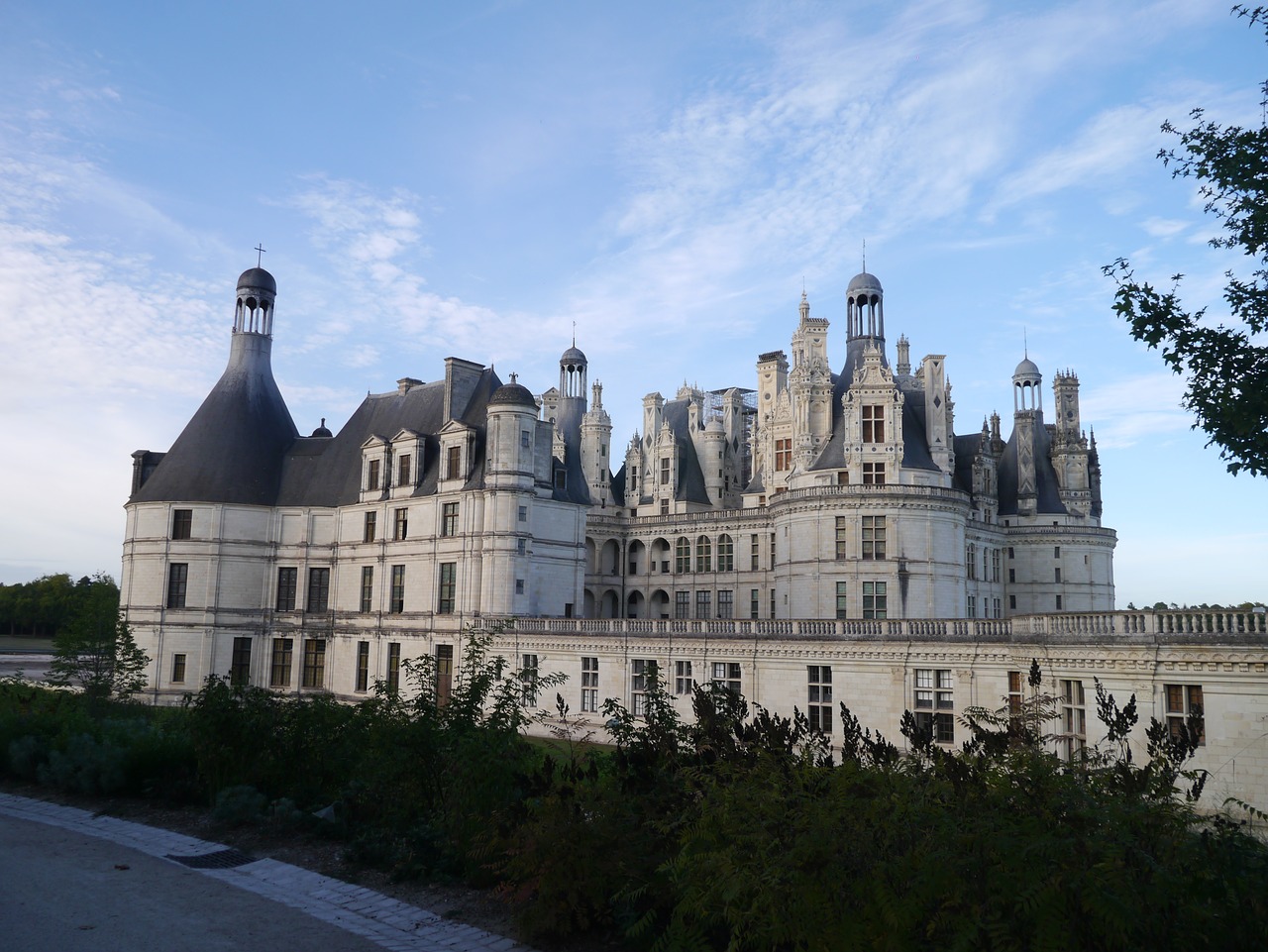 castle chambord outside free photo