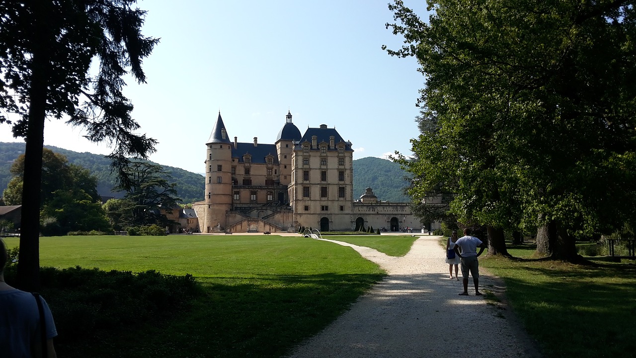 castle vizille grenoble free photo