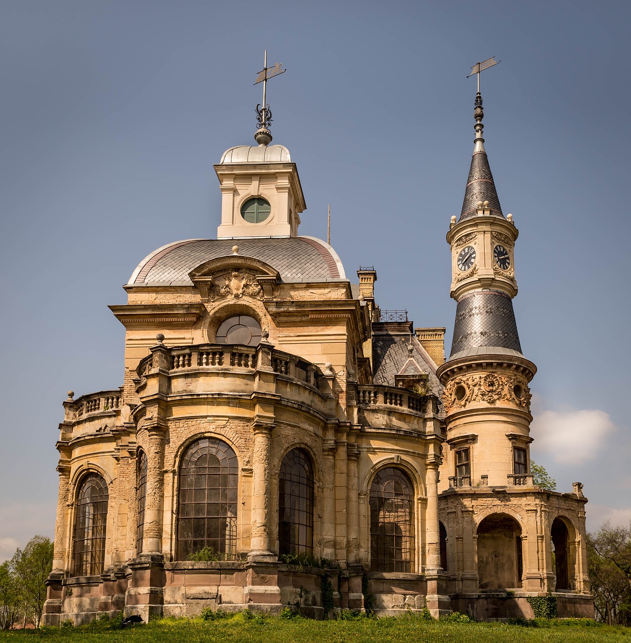 castle tower architecture free photo