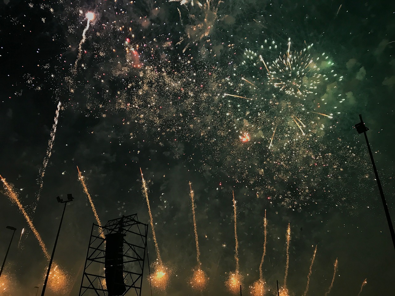 castle fireworks lights free photo