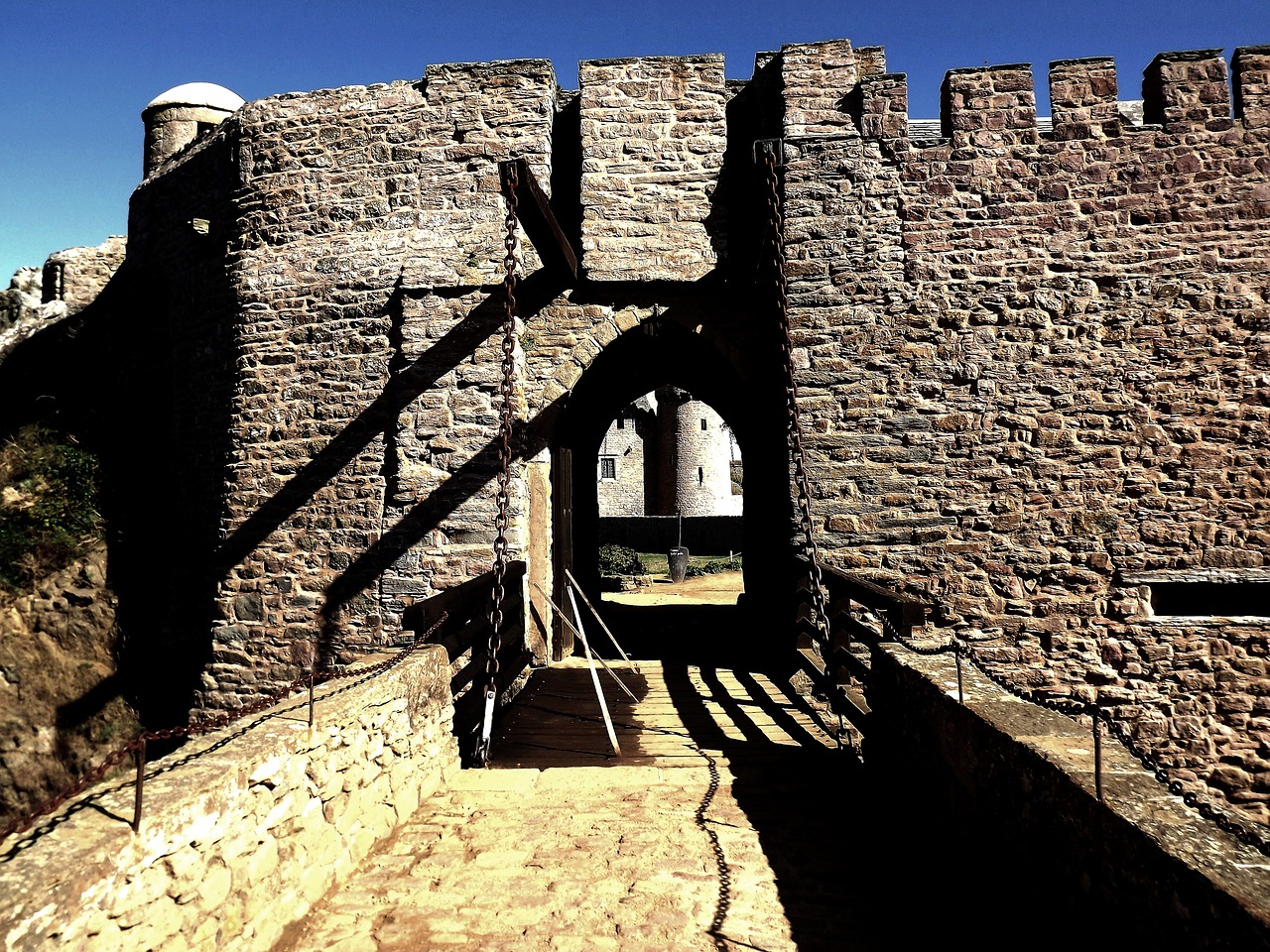 castle fort architecture free photo