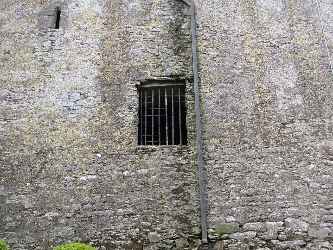 castle window blarney castle free photo
