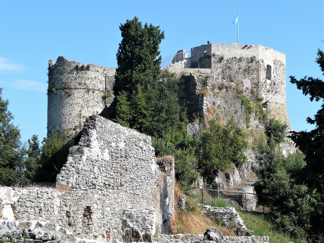 castle  manor  fortress free photo