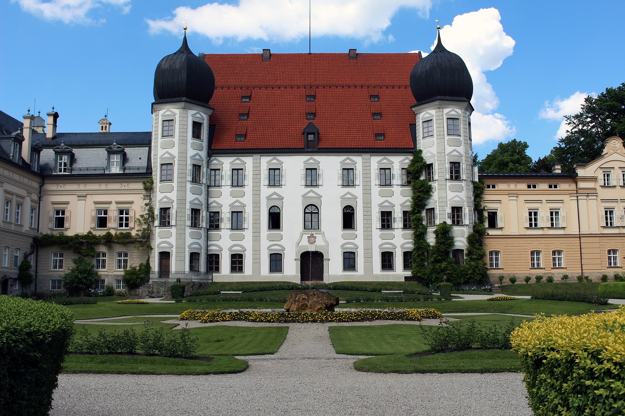 castle  baroque  architecture free photo