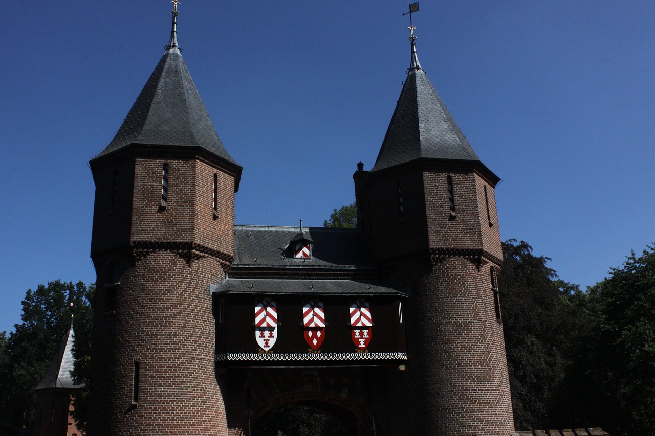 castle  utrecht  holland free photo