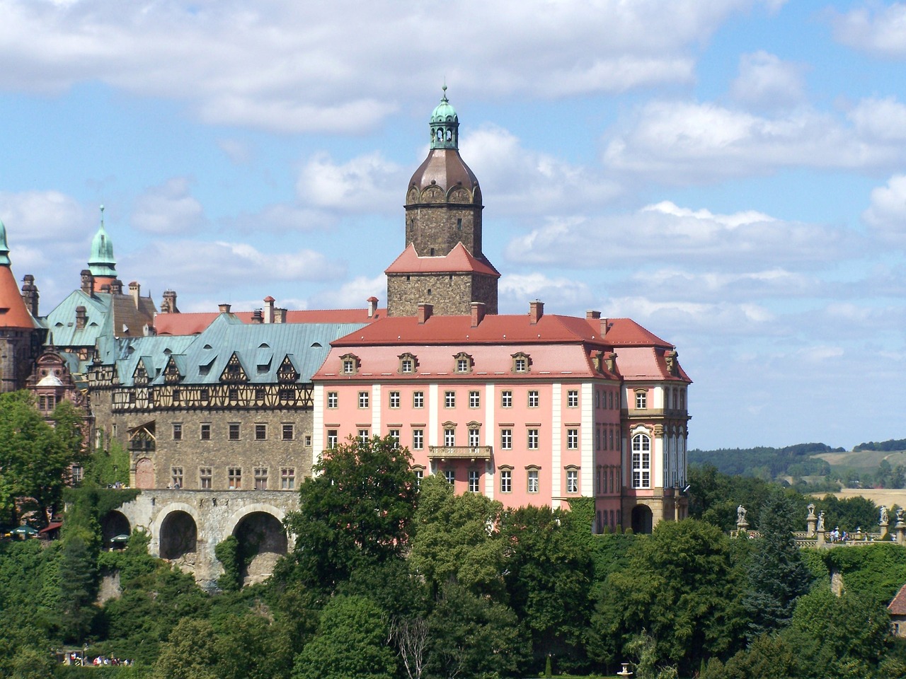 castle  panorama  landscape free photo