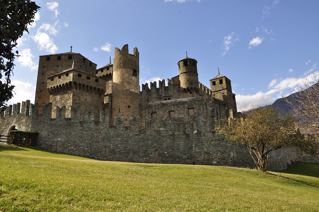 castle  fenis  valle d'aosta free photo