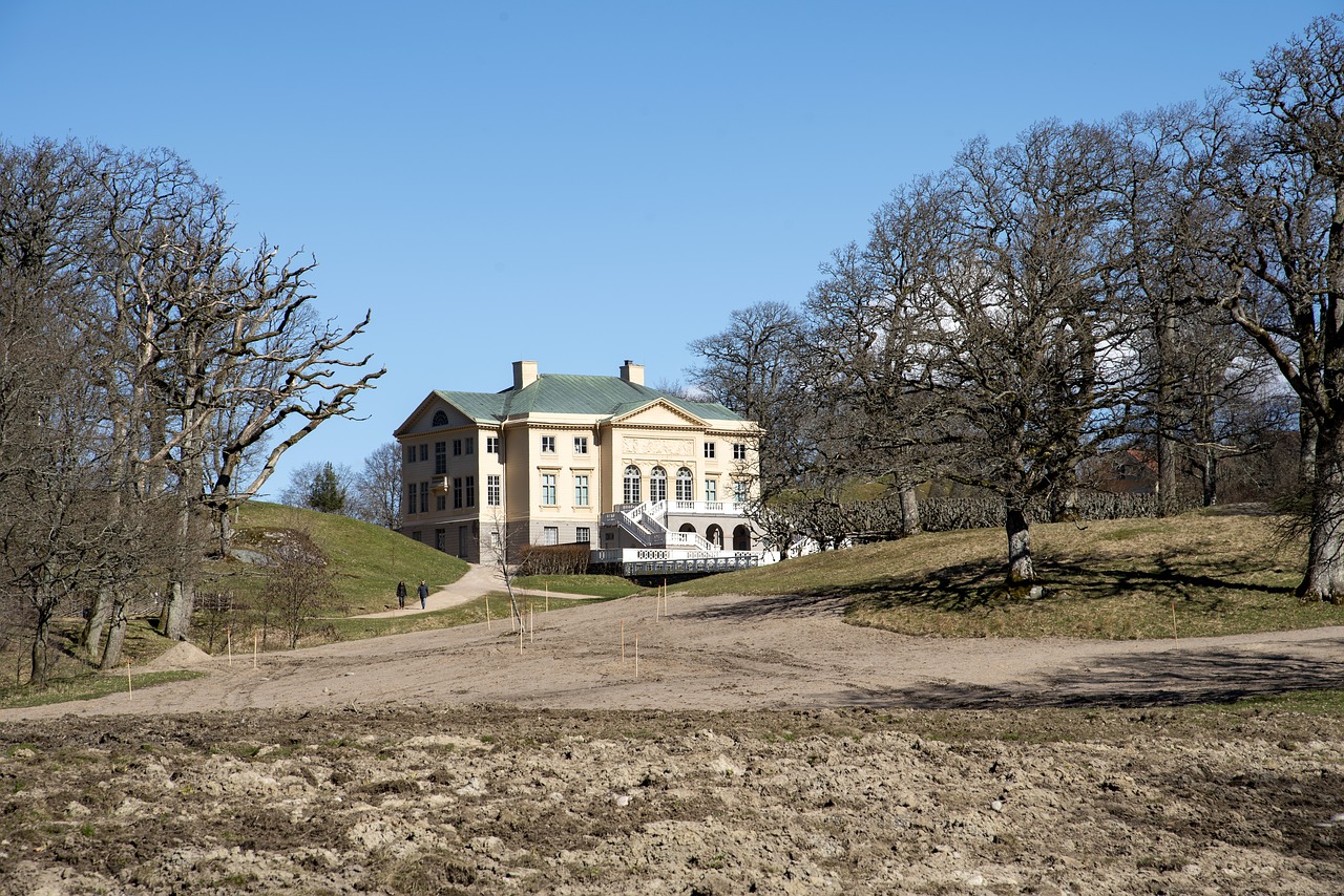 castle  garden  architecture free photo