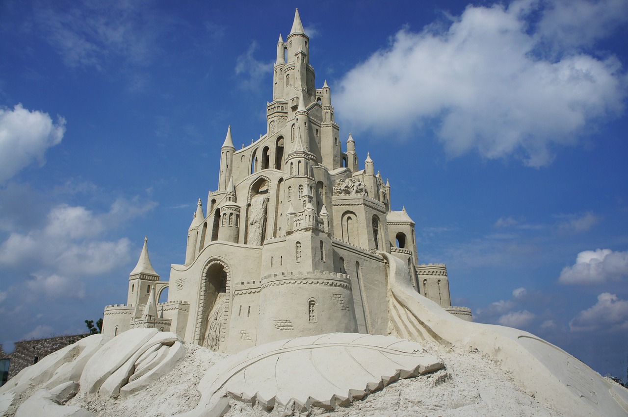 castle sand sculpture free photo