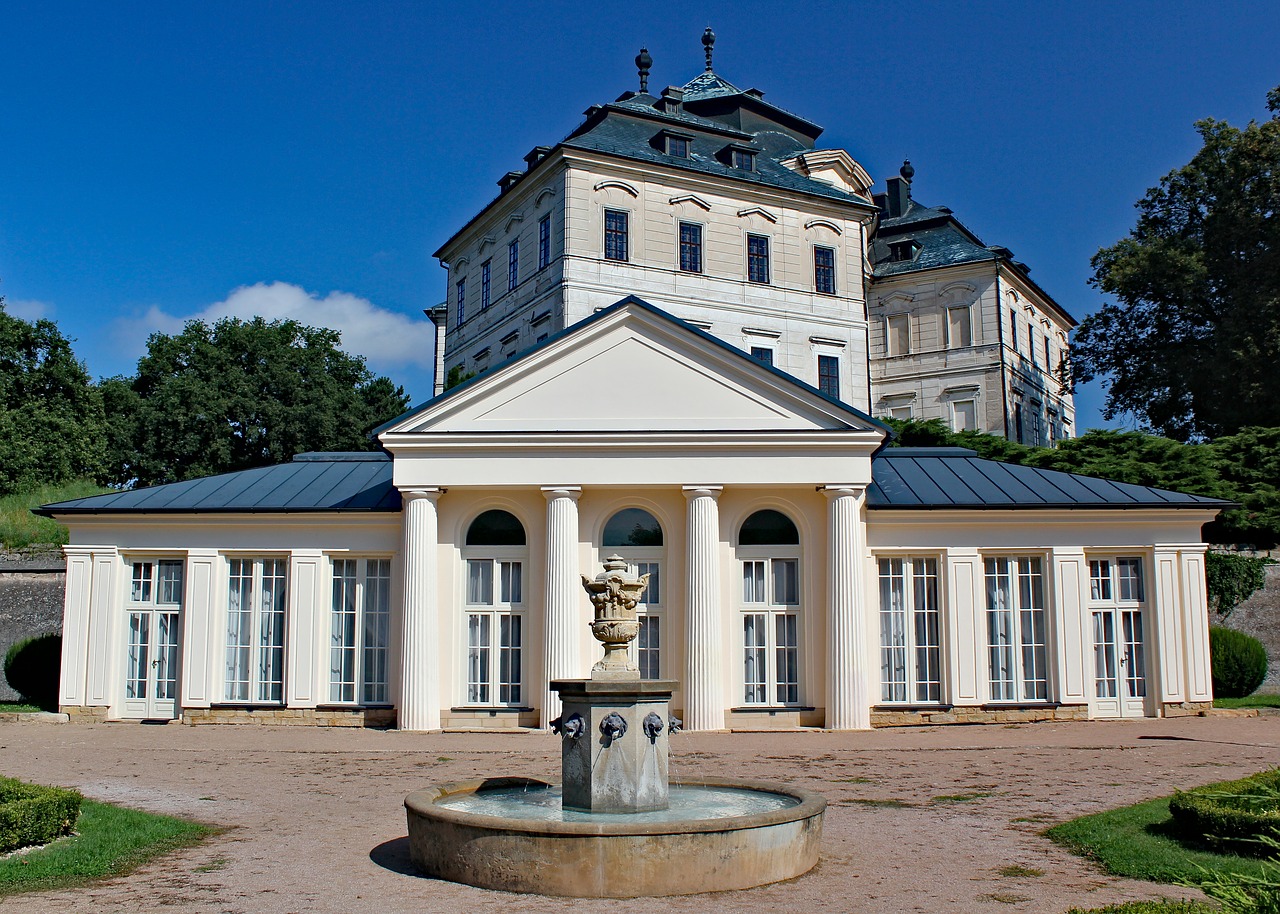 castle  charles crown  chlumec nad cidlinou free photo