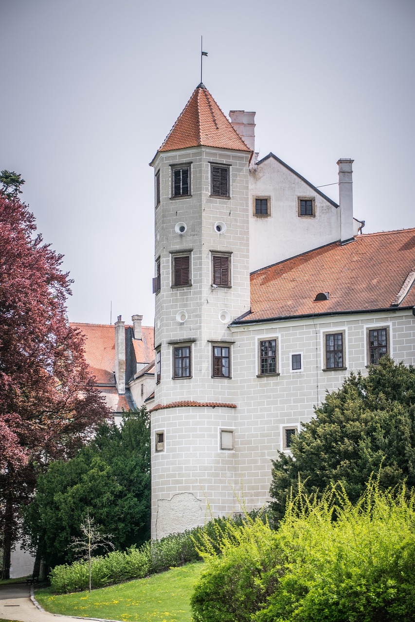 castle  tower  architecture free photo