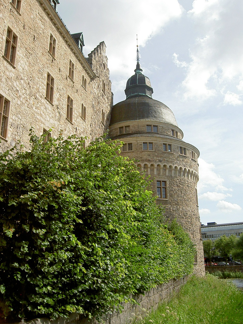 castle orebro landmark free photo