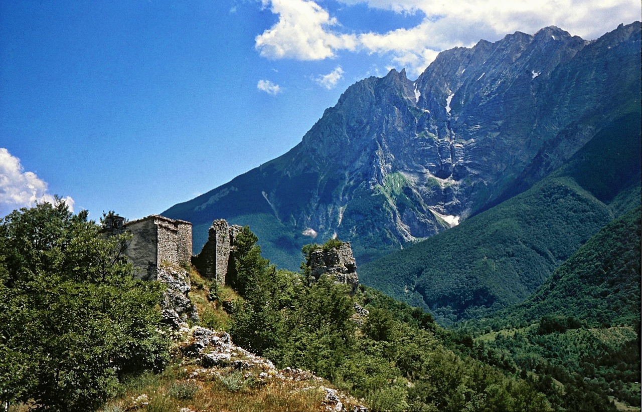 castle ruins free pictures free photo