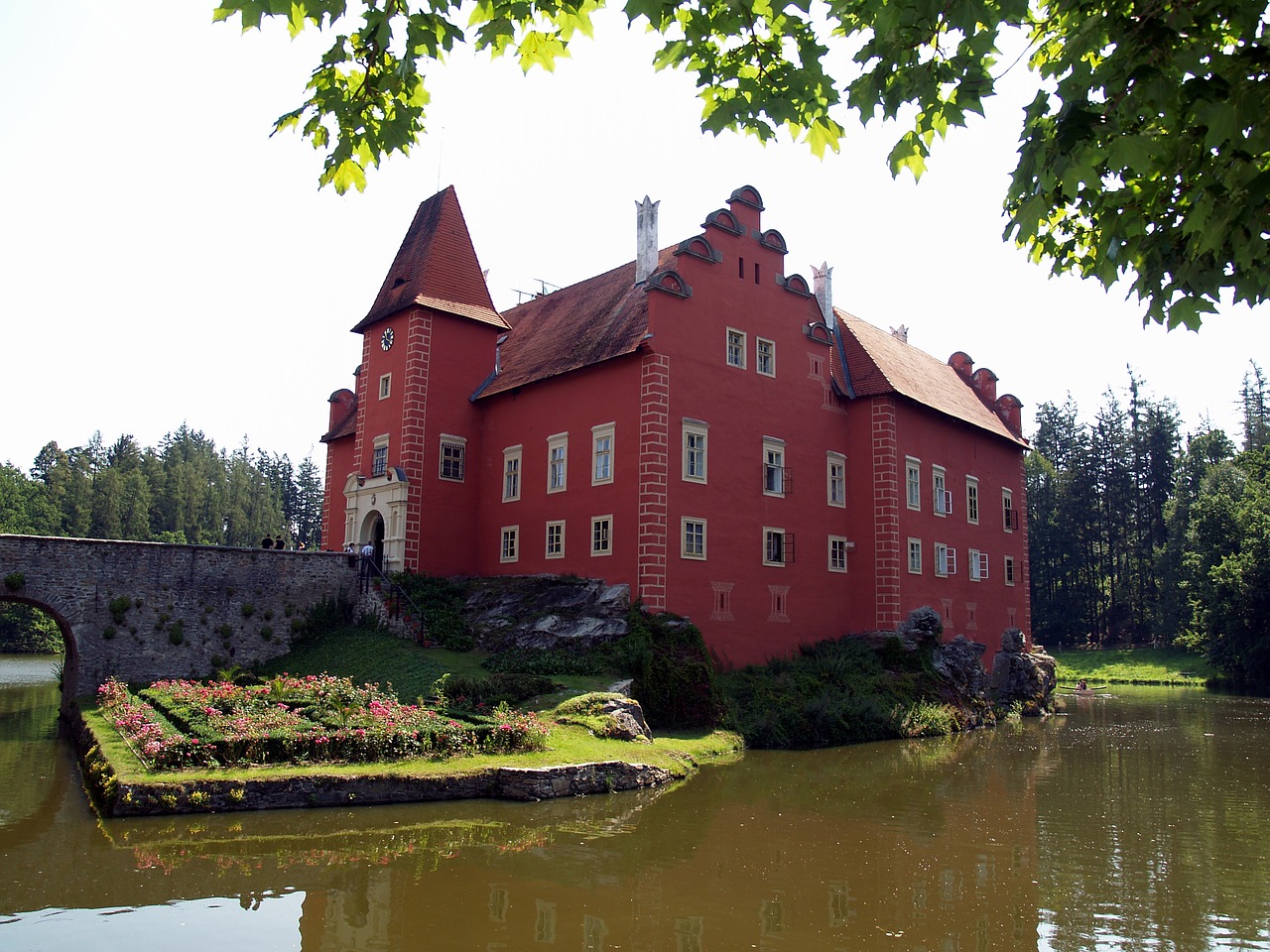 castle červená lhota monument free photo