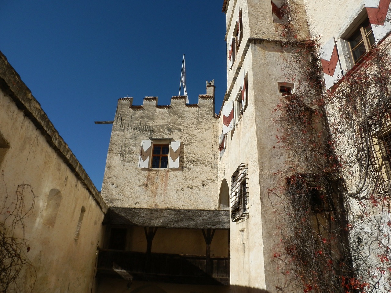 castle tower tyrol free photo