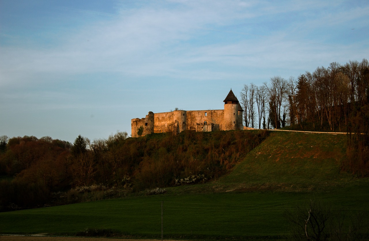 castle ruin medieval free photo