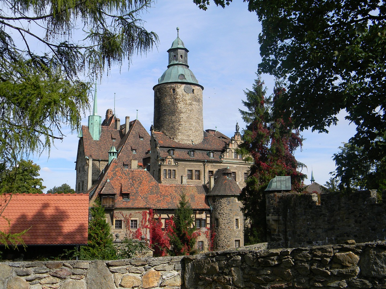 castle czoch autumn free photo