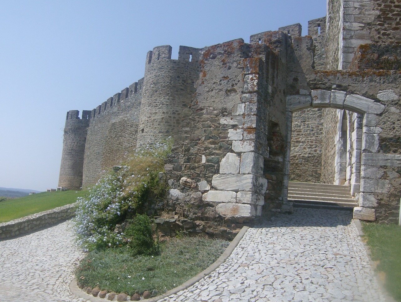 castle history portugal free photo