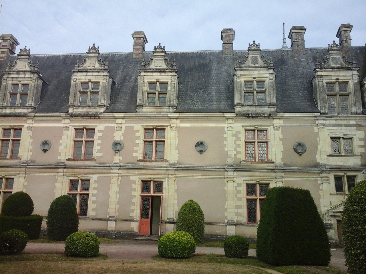 castle architecture châteaubriant free photo