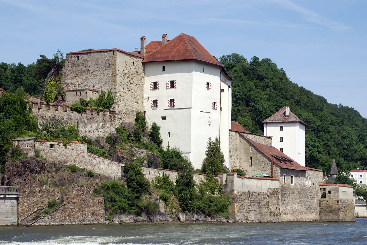 castle house  passau  bavaria free photo