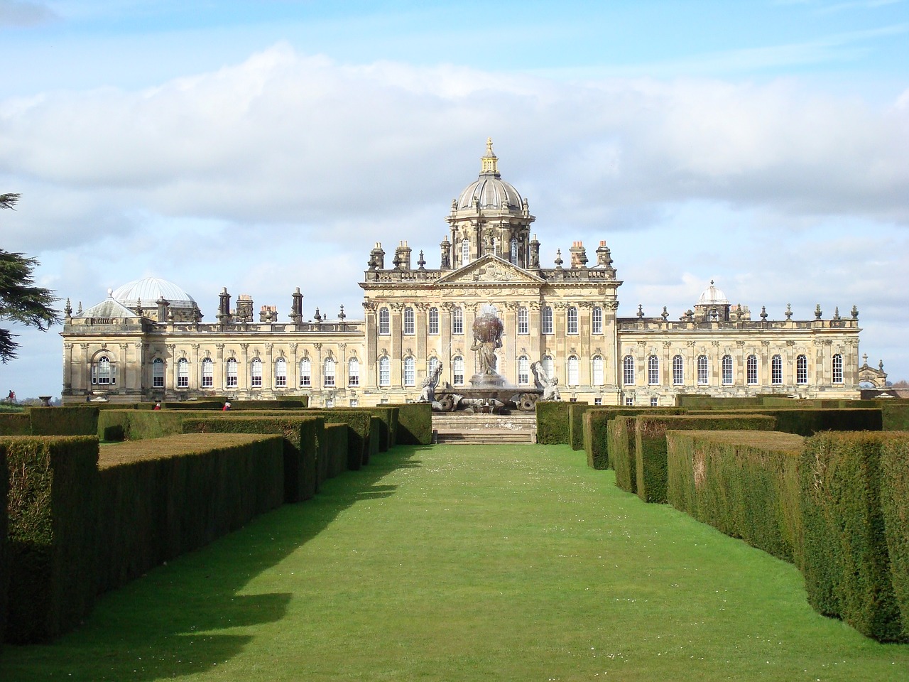 castle howard historic attraction free photo