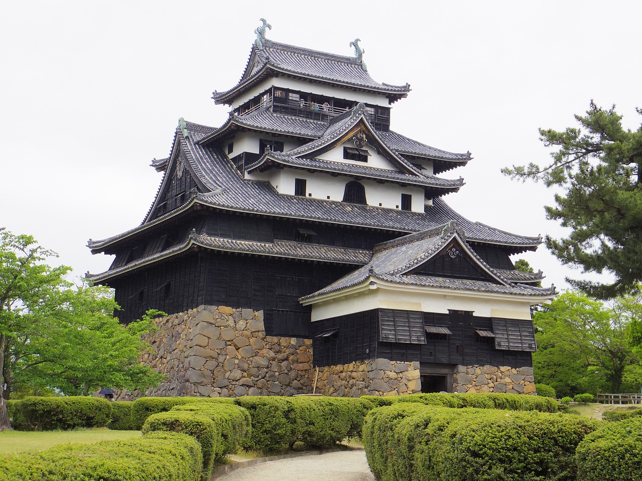 castle of japan matsue castle castle free photo