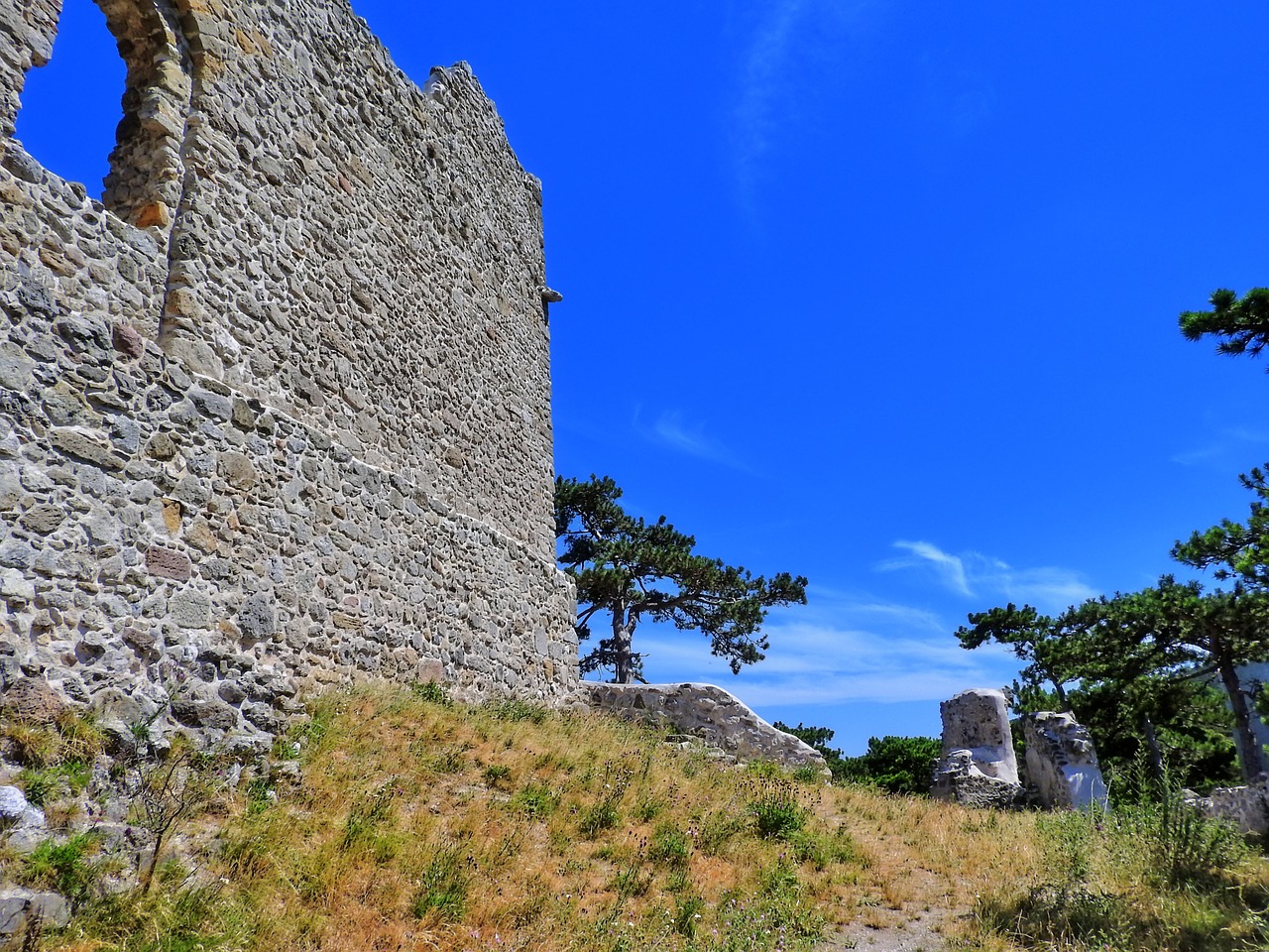 castle of mödling burgruine castle free photo