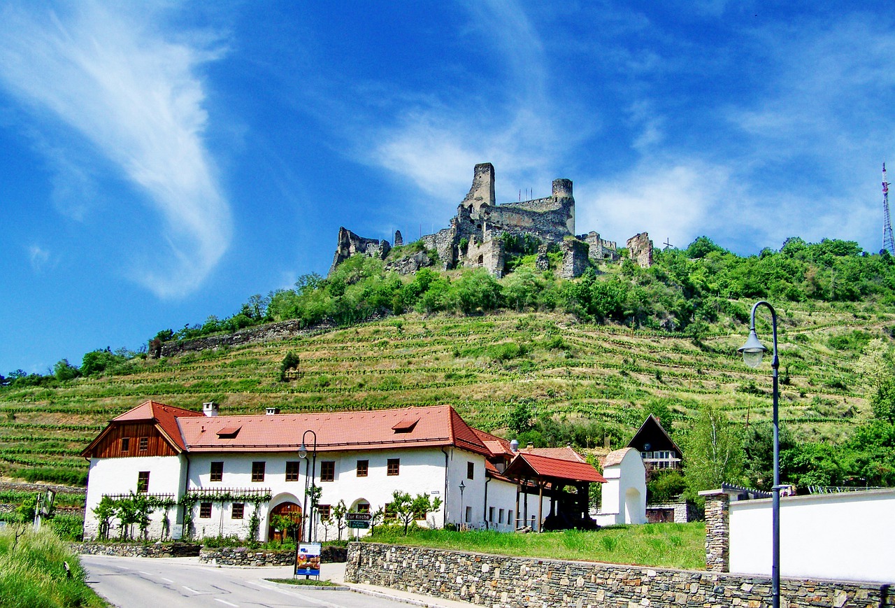 castle ruins senftenberg austria free photo