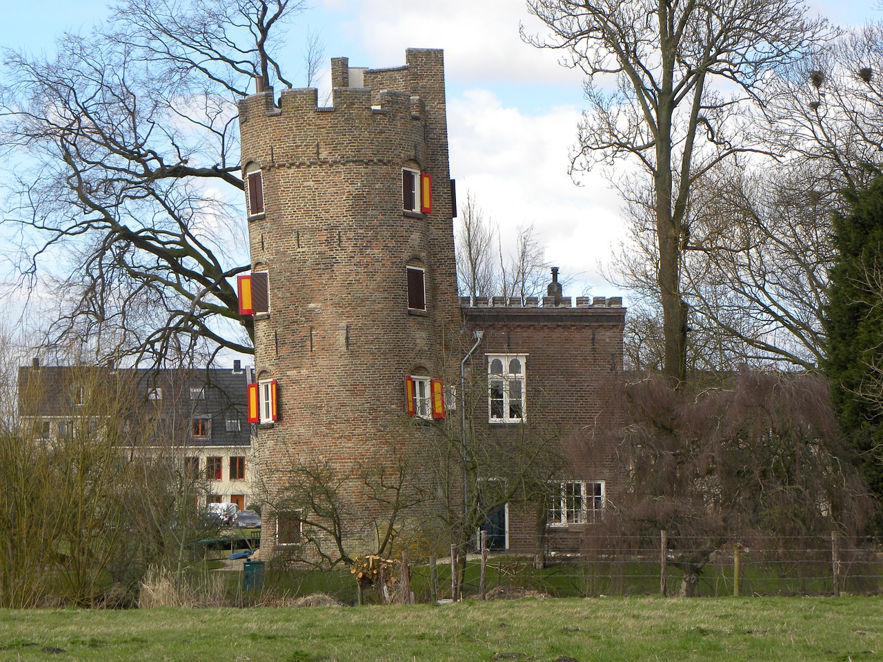 castle tower tilt middle ages free photo