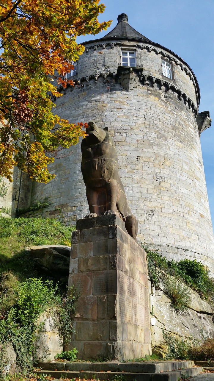 castle tower statue lion free photo