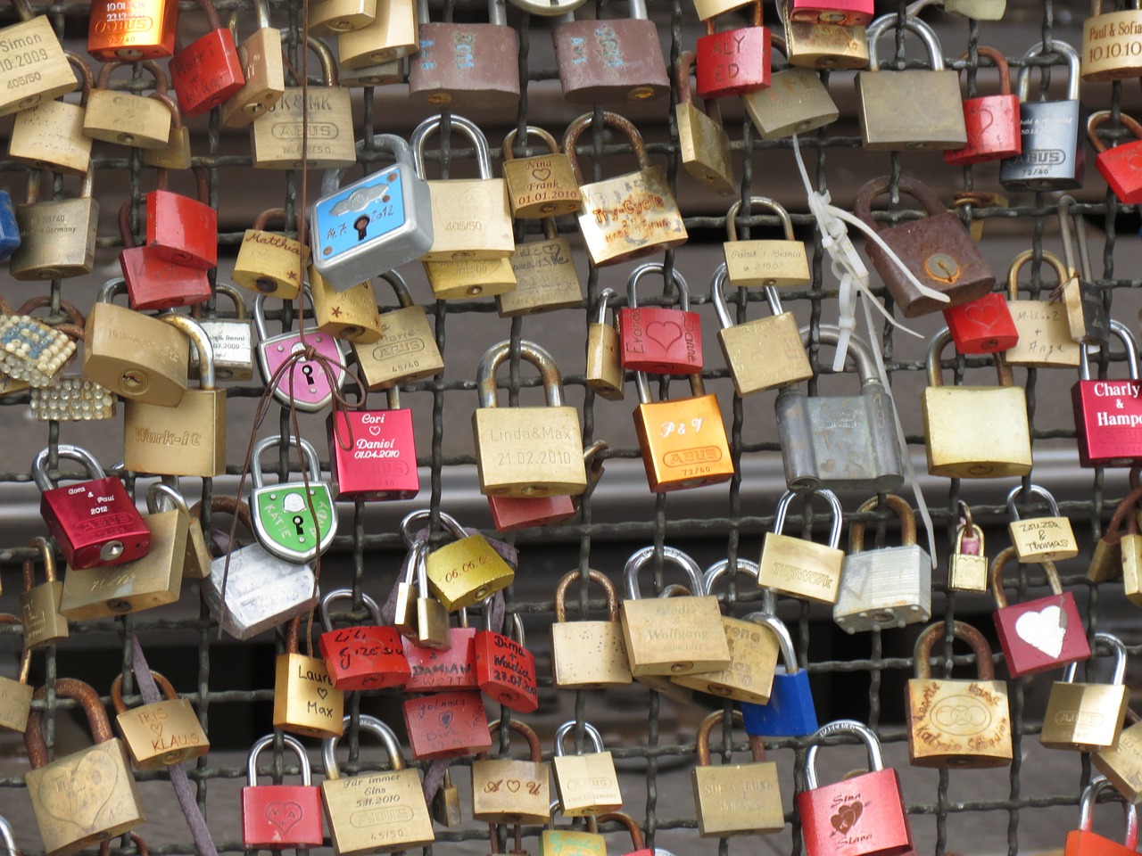 castles padlock cologne free photo