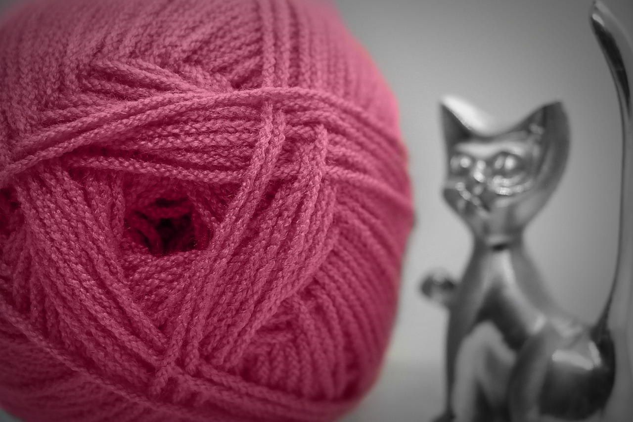 cat  crochet  pink free photo